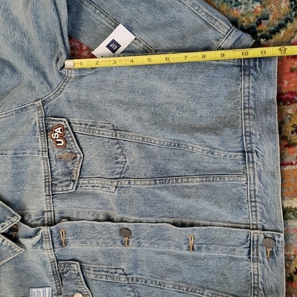 NWT gap jean jacket washed denim finish USA - Picture 16 of 16